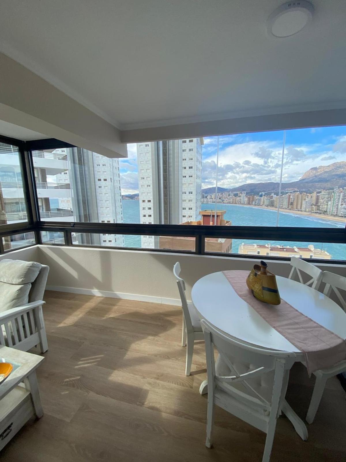 Amazing Panoramic View Trinisol 2 Apartman Benidorm Kültér fotó